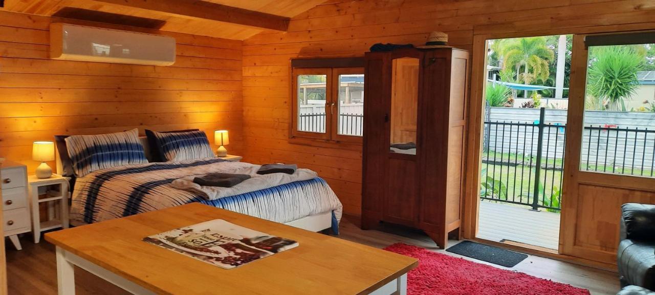 Churchill Cabin Мерибъроу Екстериор снимка
